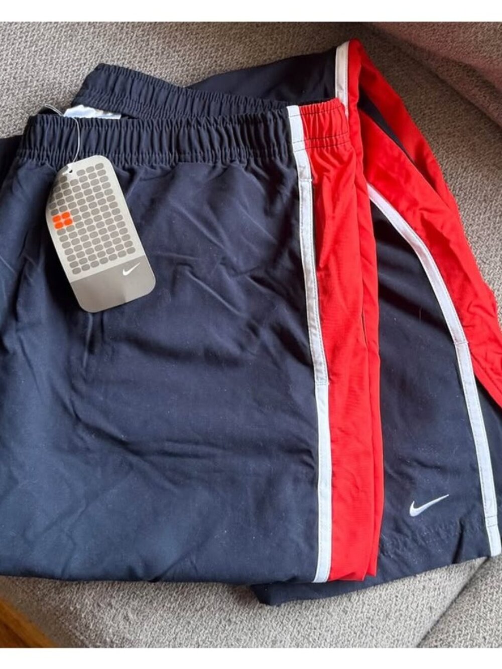 Dead-stock Vintage 2005 Nike athletic pants. Womens XL.
